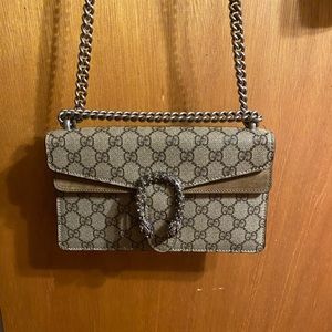 Gucci Dionysus Shoulder Bag